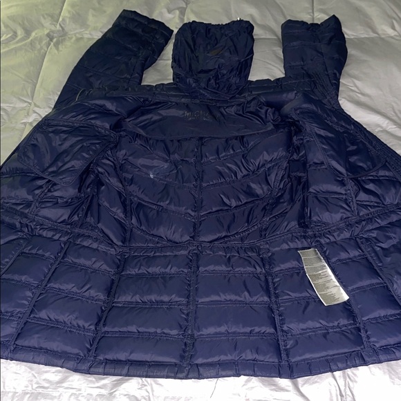Micheal Kors Women's Navy Puffer Jacket S EUC w bag just one floss on arm LAPic - Picture 5 of 7